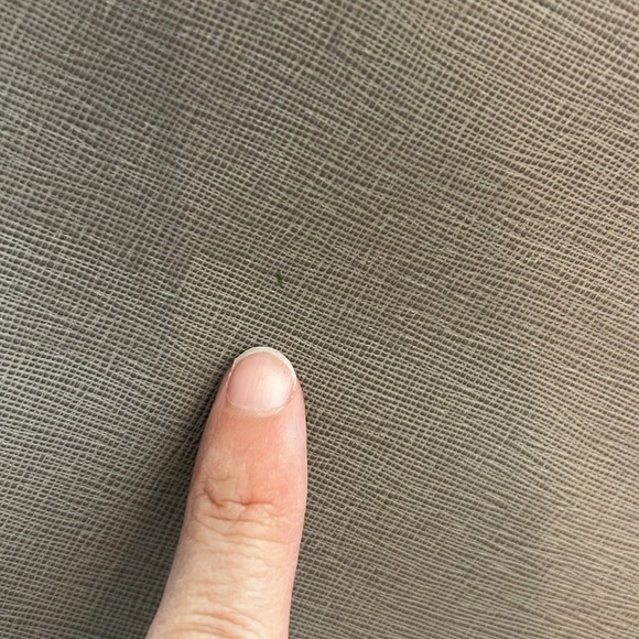 Michael Kors Leather Tote/Purse - Picture 9 of 10